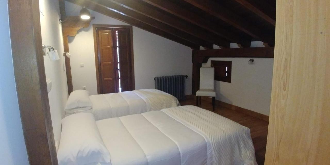 Posada El Pozo Castañedo Esterno foto